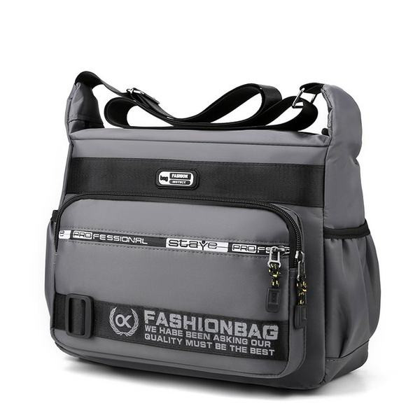 Textilná pánska taška s nápisom a vreckom