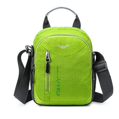 Malá textilná taška cez rameno z nepremokavej látky