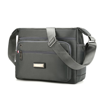 Textilná pánska taška s vonkajším vreckom