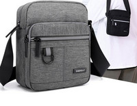 Ежедневна мъжка чанта за през рамо от текстил с надпис