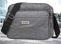 Geanta barbati din panza cu element metalic