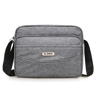 Geanta barbati din panza cu element metalic