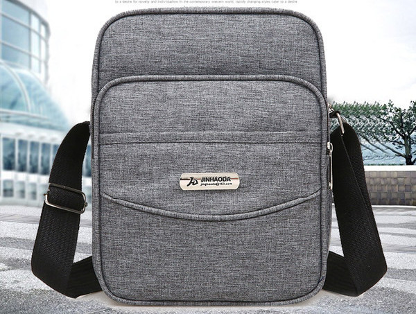 Geanta barbati din panza cu element metalic