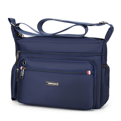 Viacpriestorová ležérna taška pre mužov