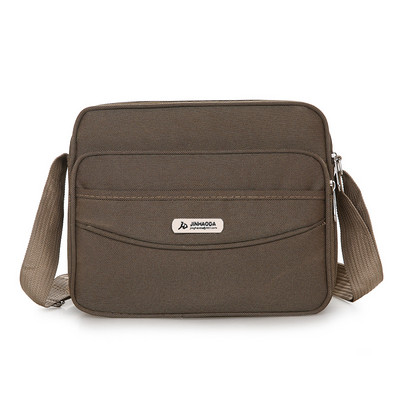 Textilná pánska taška s kovovým prvkom