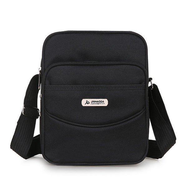 Textilná pánska taška s kovovým prvkom