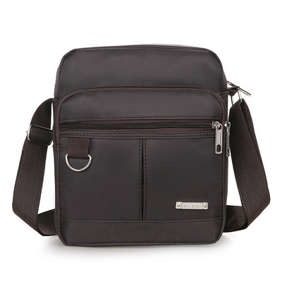 Pánska textilná taška s kovovým detailom