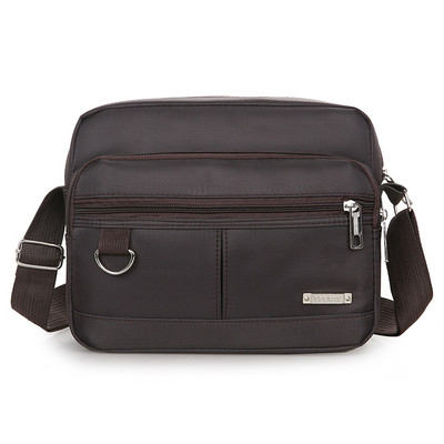 Pánska textilná taška s kovovým detailom