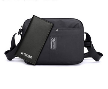 Malá textilná taška pre mužov so zapínaním na zips