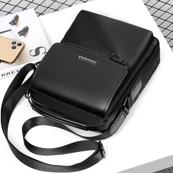 Naujo modelio vyriška odinė rankinė ant pečių