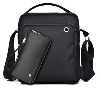 Textilná pánska taška cez rameno z vodeodolného materiálu