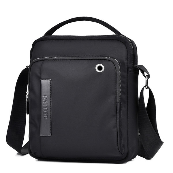 Textilná pánska taška cez rameno z vodeodolného materiálu