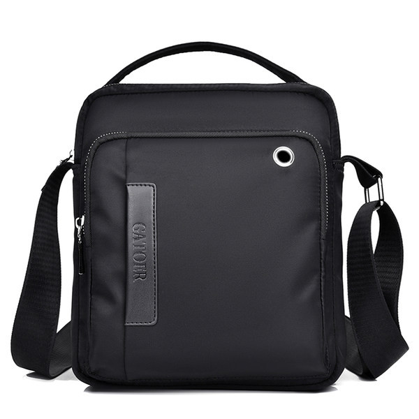 Textilná pánska taška cez rameno z vodeodolného materiálu