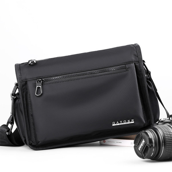 Pánska textilná taška cez rameno - čierno-modrá farba