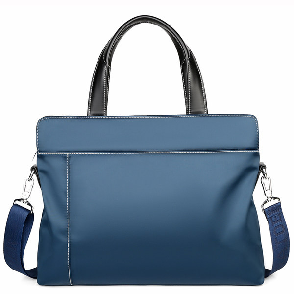 Muška tekstilna torba pogodna za dokumente