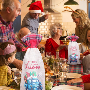 Θήκη κρασιού Χριστουγεννιάτικο σετ μπουκαλιών κρασιού Μπλε Truck Tether Σετ Κόκκινου Κρασιού Σετ Οικογενειακή Τραπεζαρία Christmas Gnomes Κάλυμμα μπουκαλιού κρασιού