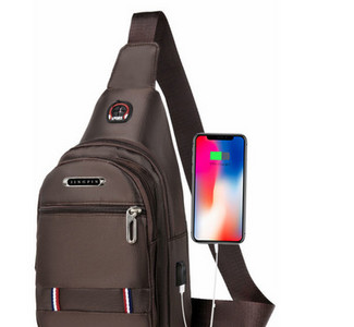 Нов модел мъжка чанта с няколко отделения за рамо