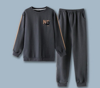 Muška dvodijelna pidžama s vezom