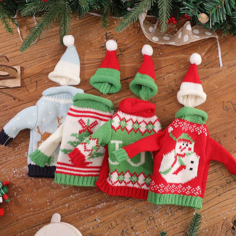 Kreatívne pletenie vianočného obalu na víno, vianočného pokrmu so západným jedlom, šampanského, pohára na víno na plnú fľašu