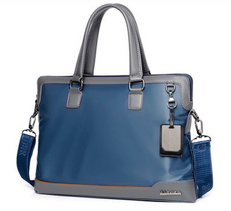 Drobinis vyriškas verslo krepšys su rankena ant peties