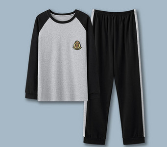 Muški dvodijelni karirani komplet pidžama