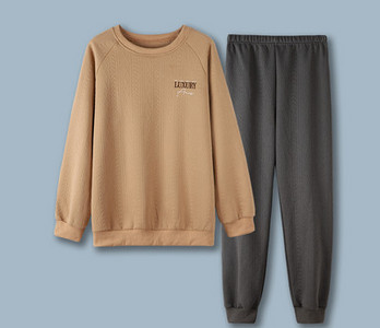 Pijamale casual barbatesti cu broderie