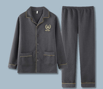 Pánsky dvojdielny pyžamový set s výšivkou