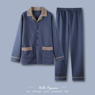 Vyriška pižama su klasikine apykakle ir užrašu