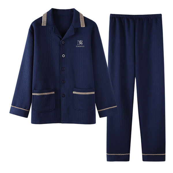 Vyriška pižama su klasikine apykakle ir užrašu