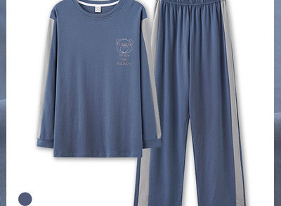 Pijamale bărbați în carouri cu buzunar