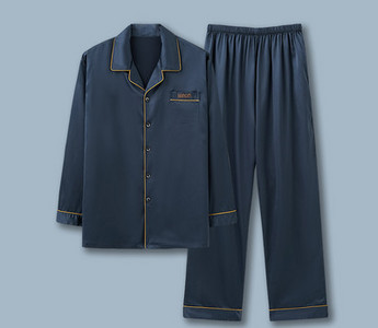 Pijamale de toamna pentru barbati cu guler si nasturi clasici