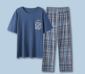 Pijamale bărbați în dungi cu buzunar