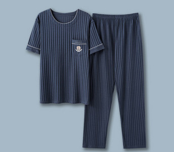 Pijamale bărbați în dungi cu buzunar