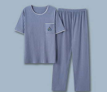 Pijamale bărbați în dungi cu buzunar