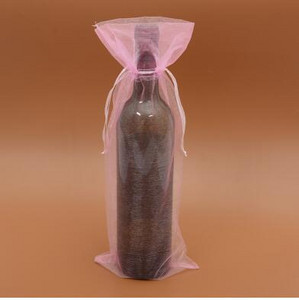 Jednoduchá taška na víno s roletou Darčeková kytica Sada fliaš na šampanské a červené víno z organzy Taška z priadze na fľaše vína