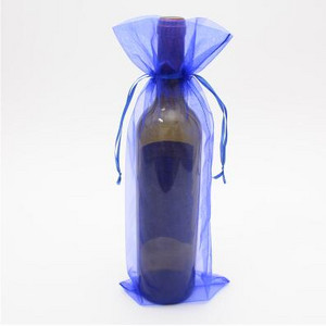 Jednoduchá taška na víno s roletou Darčeková kytica Sada fliaš na šampanské a červené víno z organzy Taška z priadze na fľaše vína