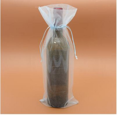 Jednoduchá taška na víno s roletou Darčeková kytica Sada fliaš na šampanské a červené víno z organzy Taška z priadze na fľaše vína