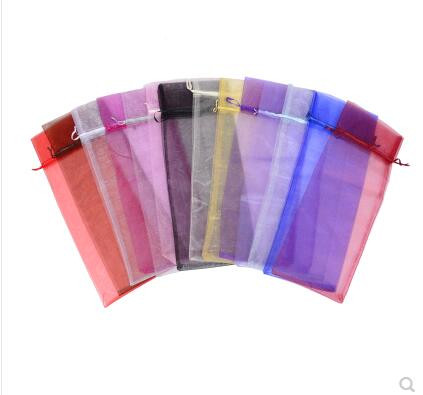 Jednoduchá taška na víno s roletou Darčeková kytica Sada fliaš na šampanské a červené víno z organzy Taška z priadze na fľaše vína