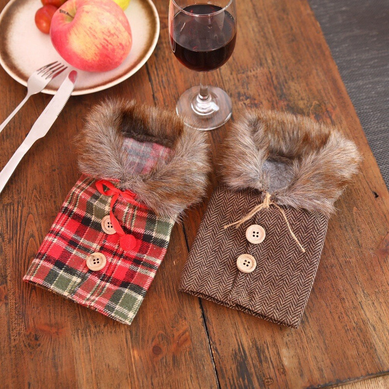 10 ks vianočných kockovaných krytov na fľaše vína, roztomilých dekoratívnych krytov na fľaše vína a šampanského, vianočných dekorácií na stôl