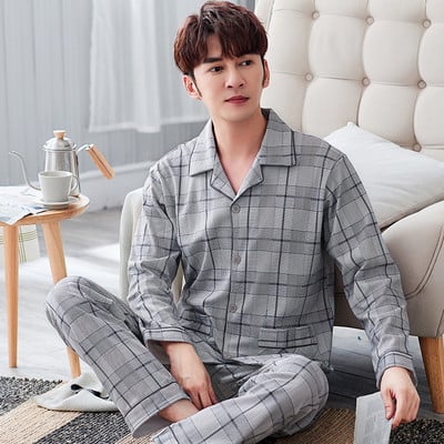 Noul model de pijamale bărbați din două piese