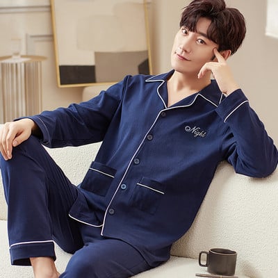 Noul model de pijamale bărbați din două piese