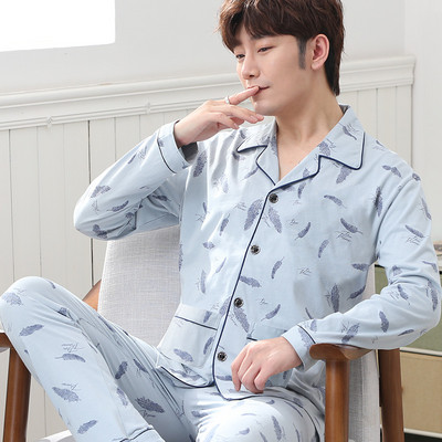 Noul model de pijamale bărbați din două piese