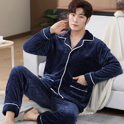 Muška plišana pidžama s vezom