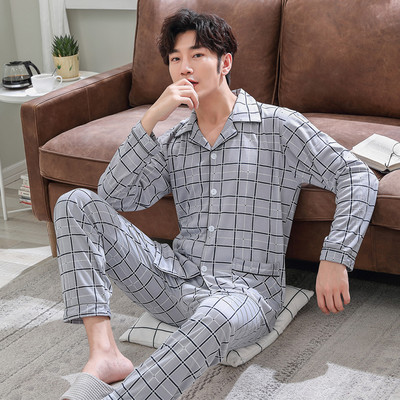 Pijamale pentru bărbați cu guler și buzunar clasic