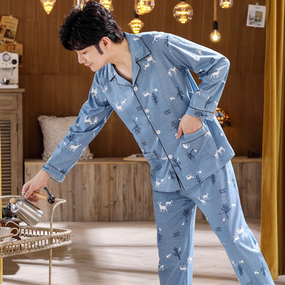 Pijama bărbătească din două piese - cu buzunar și guler clasic