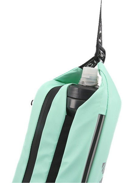 Novi model muške torbe sa više pretinaca