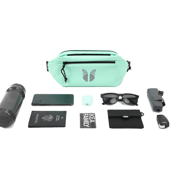 Novi model muške torbe sa više pretinaca