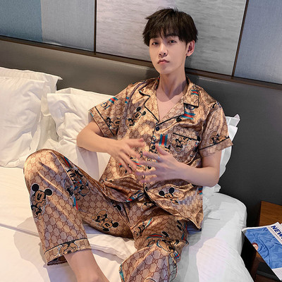 Muška dvodijelna pidžama s klasičnom kragnom