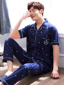 Pijamale bărbați din două piese - mai multe modele