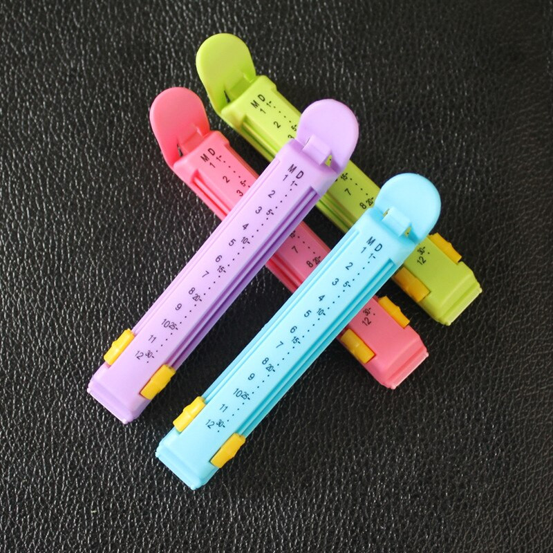 Laiko skalės dizainas Fresh Food Seal Stick Sandėliavimas Spalvotas plastikinių maišelių sandariklis, skirtas maistui pagardinti šiukšlių pakuotės maišelių spaustukais